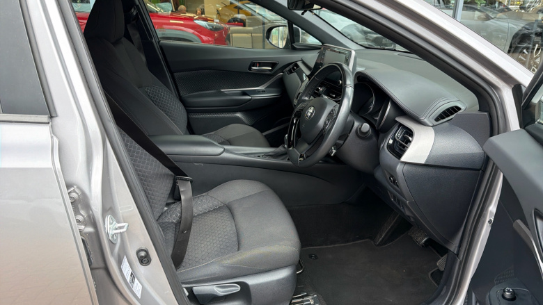 Toyota C-HR 1.8 Hybrid Icon 5dr CVT Hybrid Hatchback